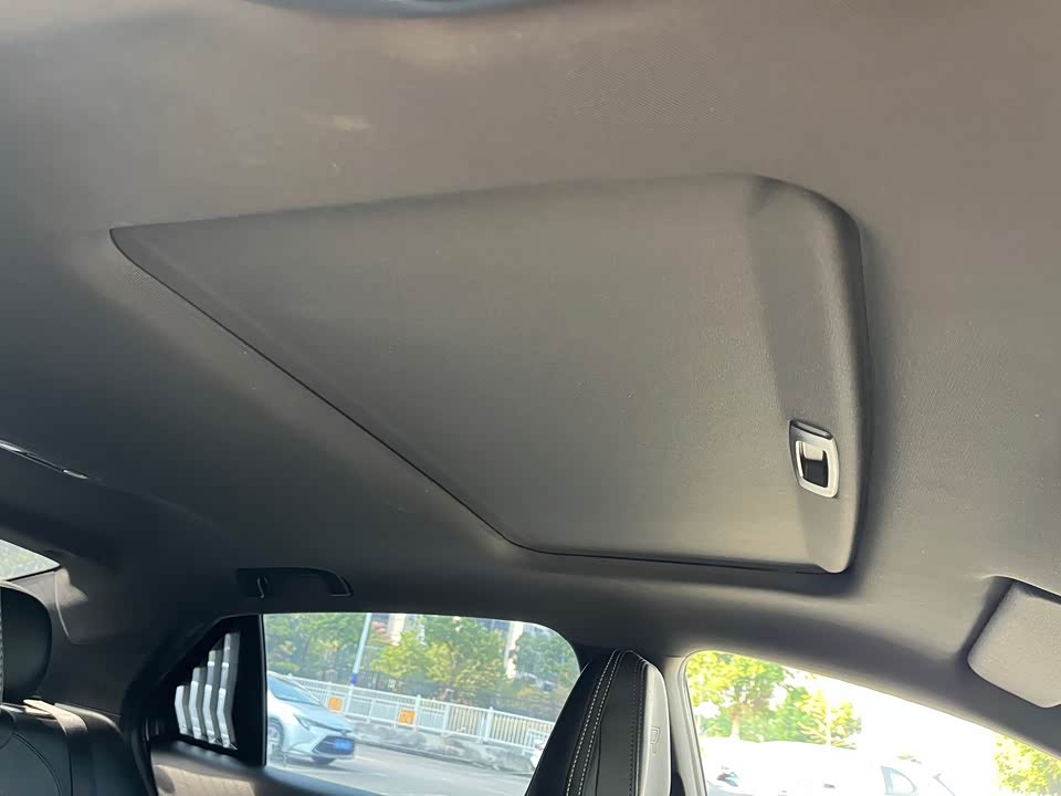 Trumpchi Shadow Leopard