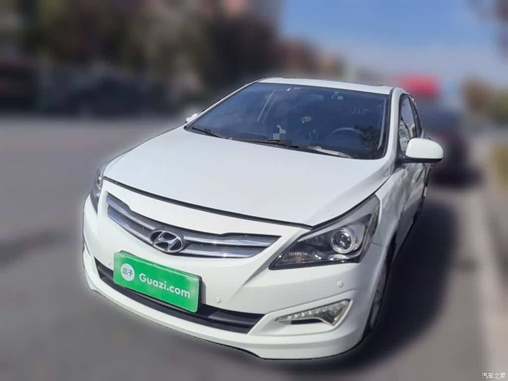 Hyundai GLX, 2016 1
