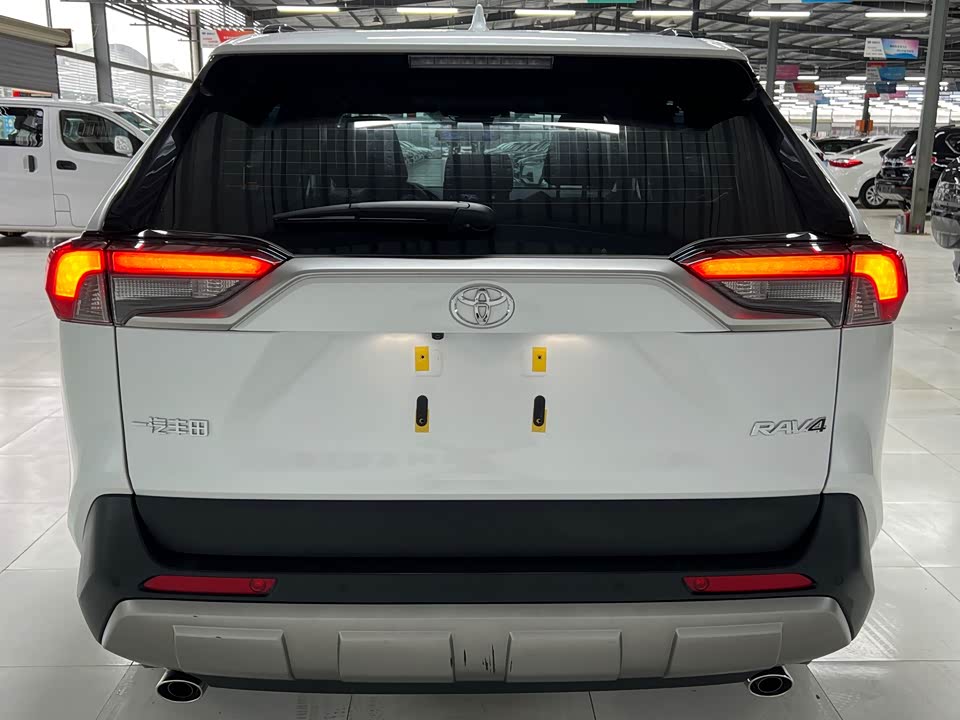 Toyota RAV4 Rongfang