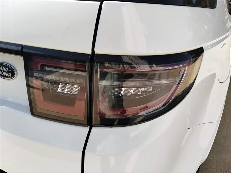 Land Rover Discover sports