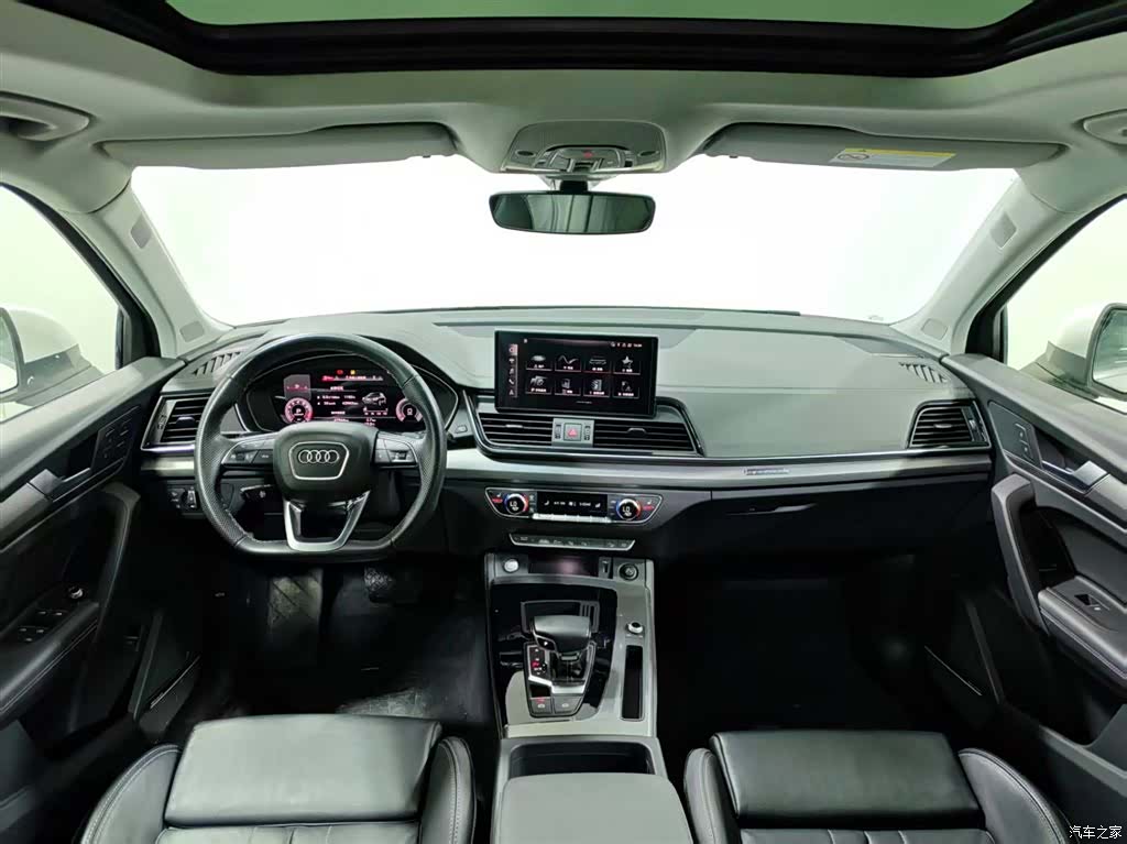 Audi Q5L, 2022 10