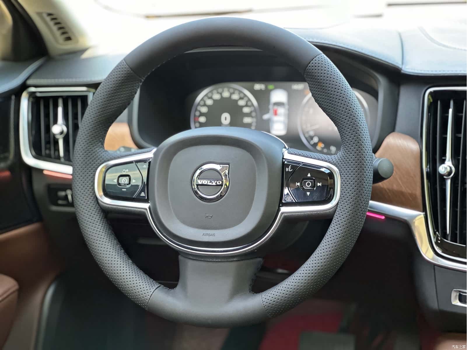 Volvo S90, 2020 9