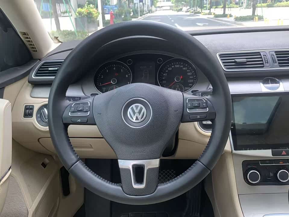 Volkswagen Magotan