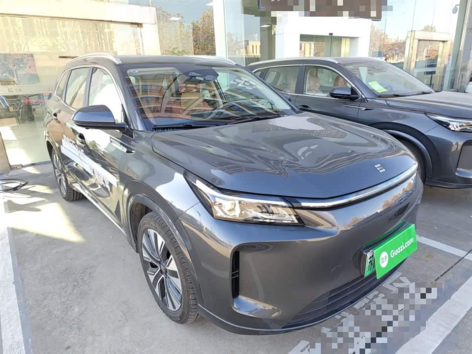 Landwind E5 PLUS