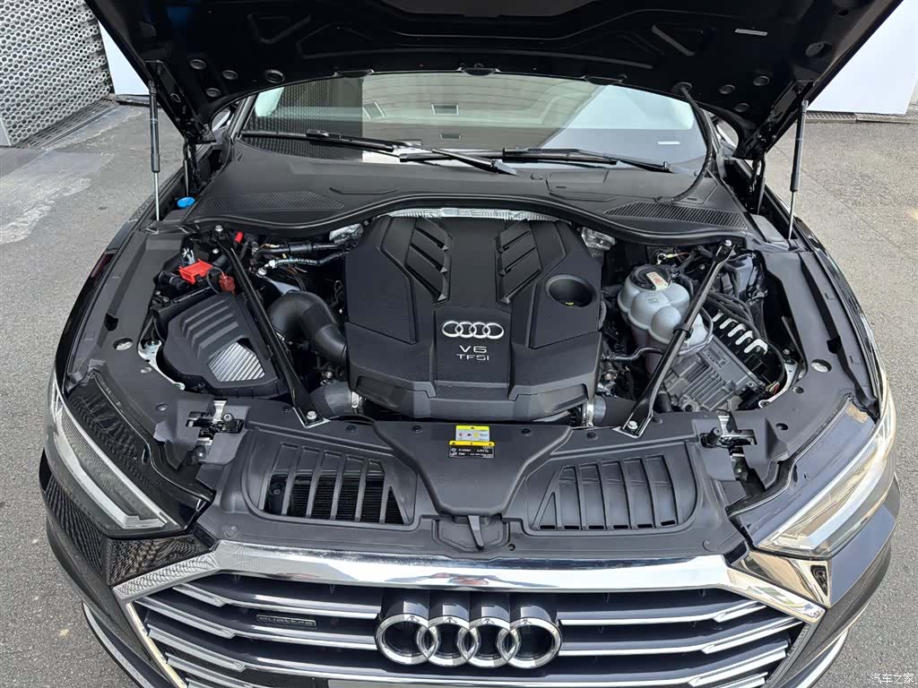 Audi A8L, 2021 14