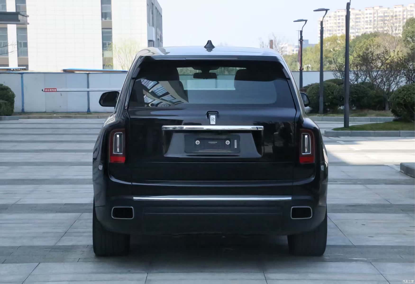 Rolls-Royce Cullinan, 2021 12