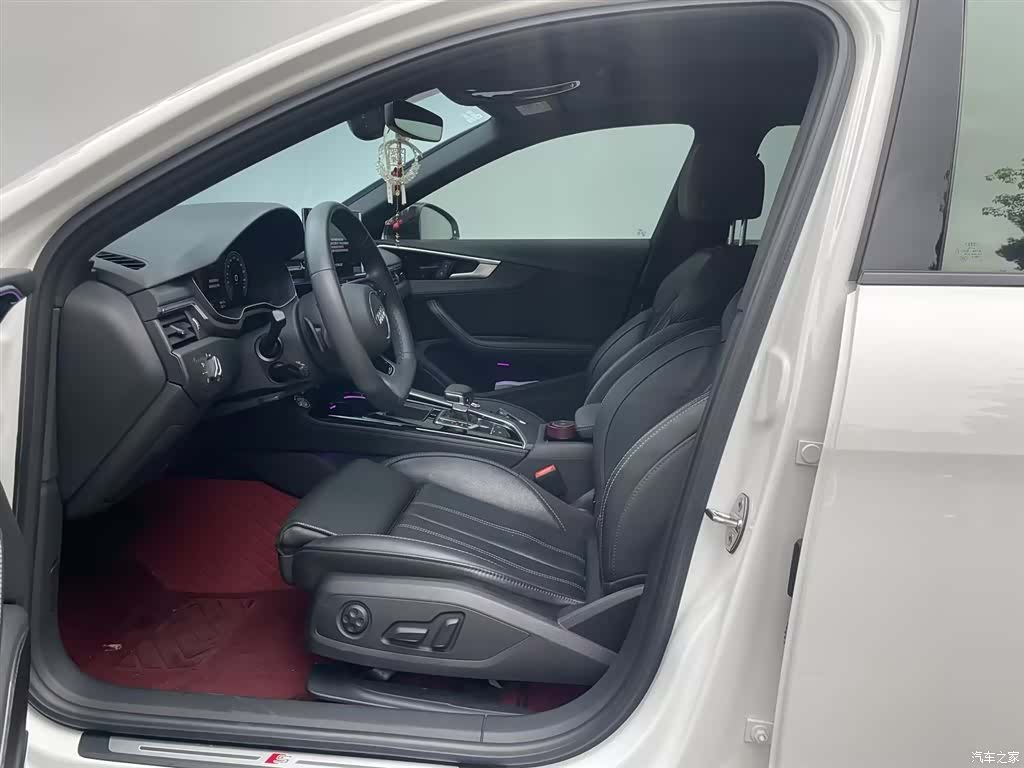 Audi A4L, 2023 20