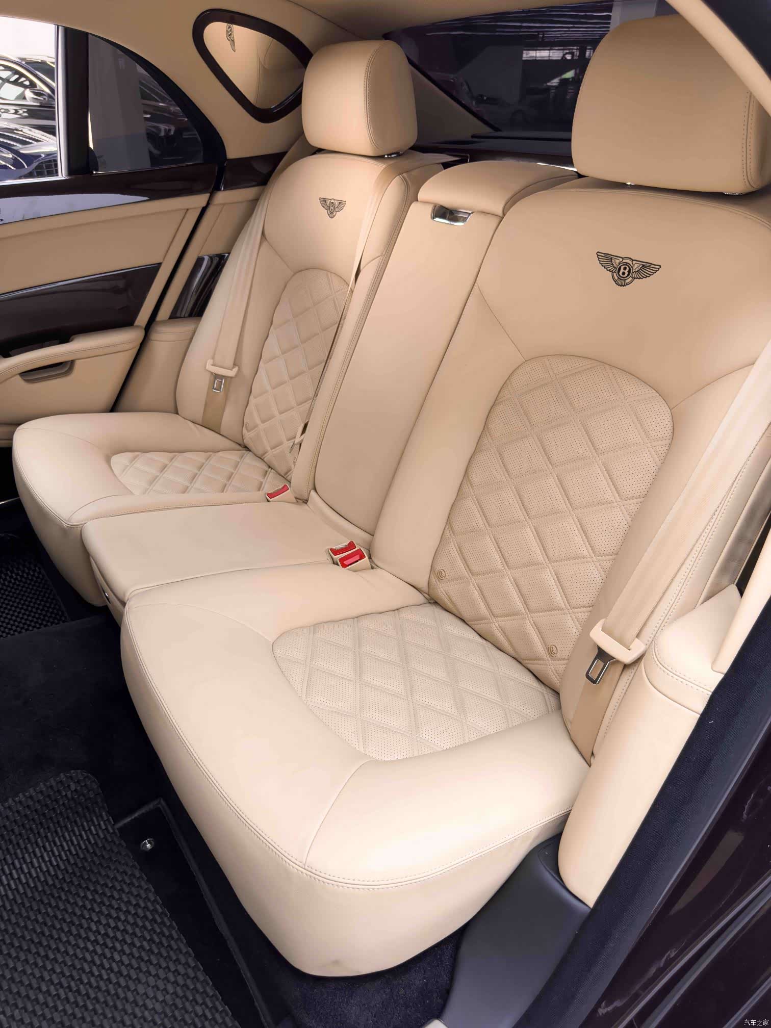 Bentley Mulsanne, 2014 27