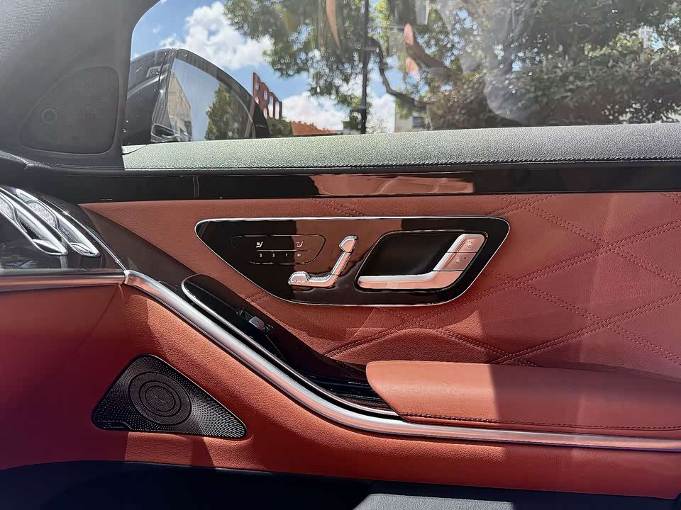 Mercedes-Benz Maybach S-class