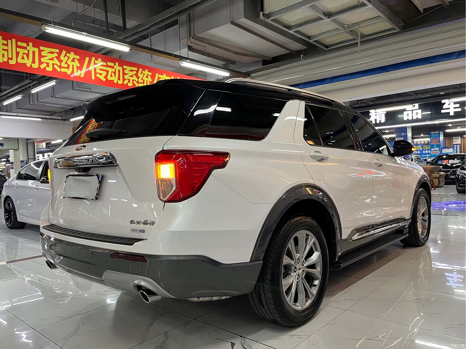 Ford Explorer, 2021 все фото