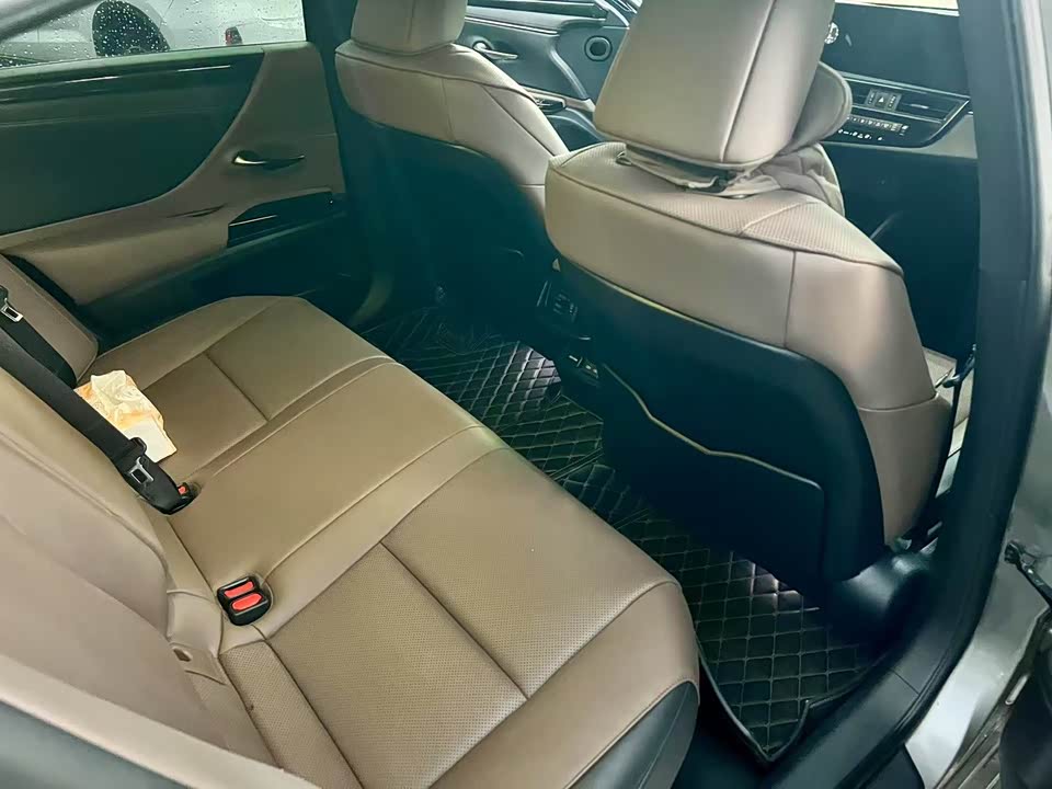 Lexus ES Lexus ES
