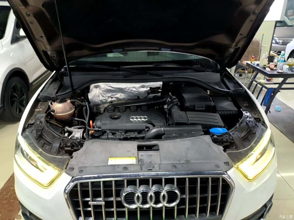 Audi Q3, 2014 20