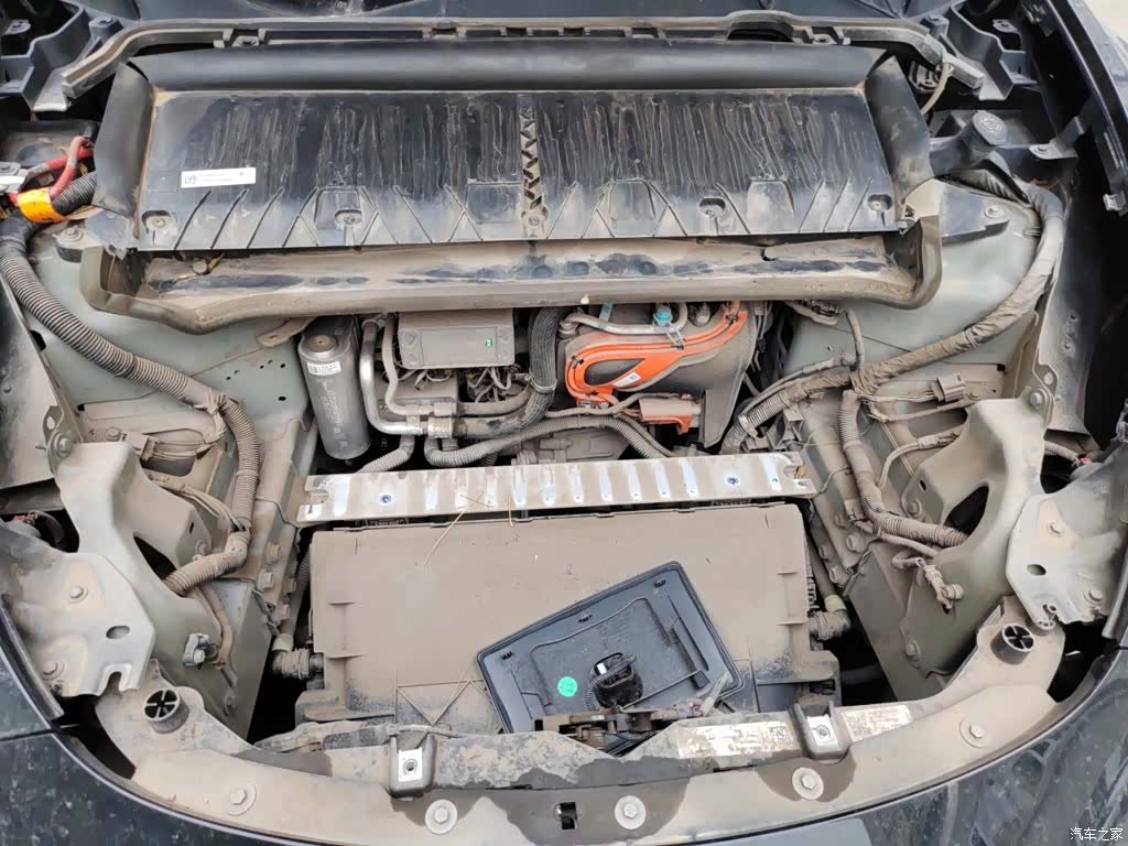 Tesla Model Y, 2021 11