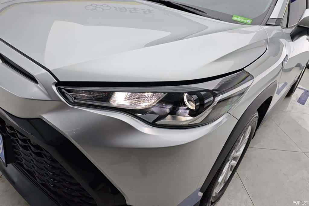 Toyota Frontlander, 2023 все фото