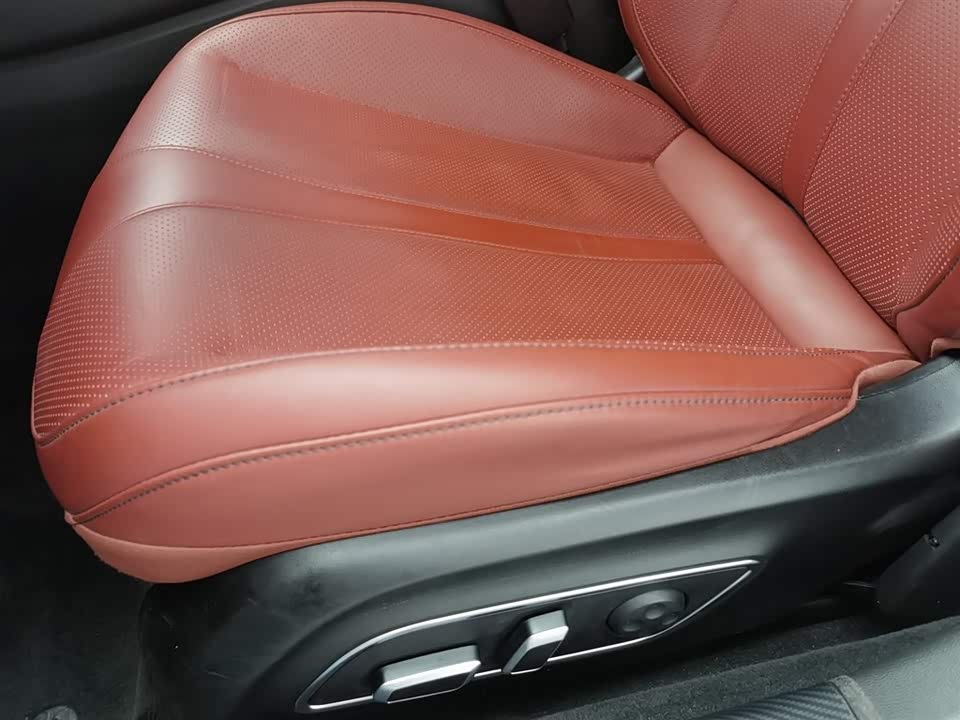 XPENG P7 XPENG P7