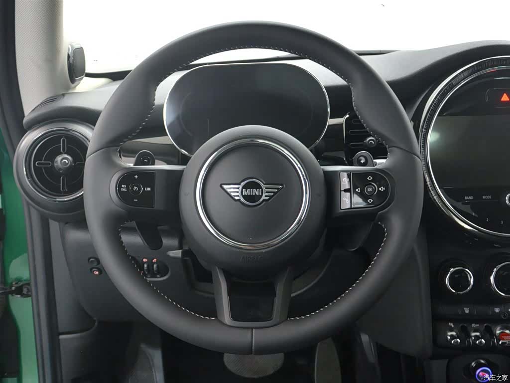 Mini Cooper, 2022 9