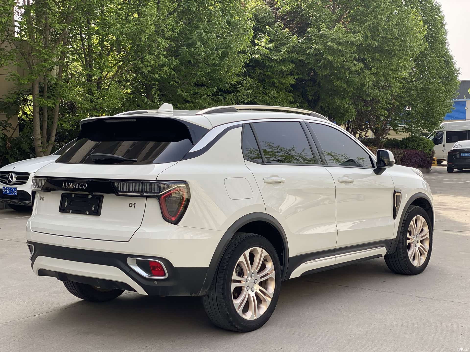 Lynk & Co 01, 2018 все фото