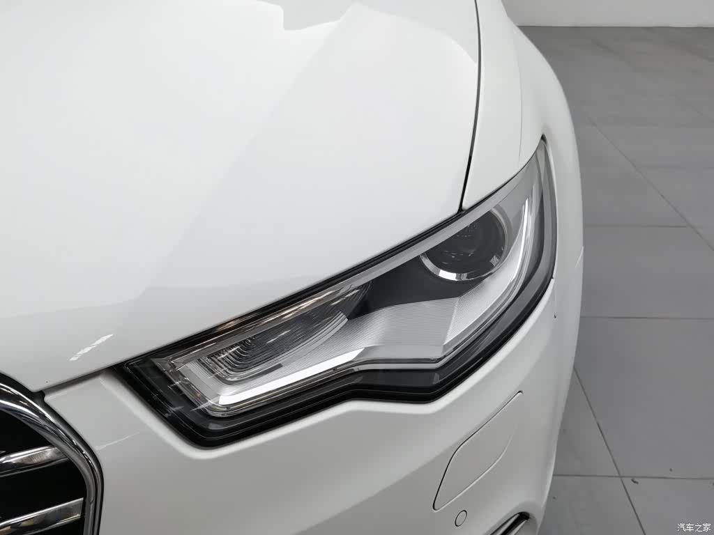 Audi A6L, 2014 7