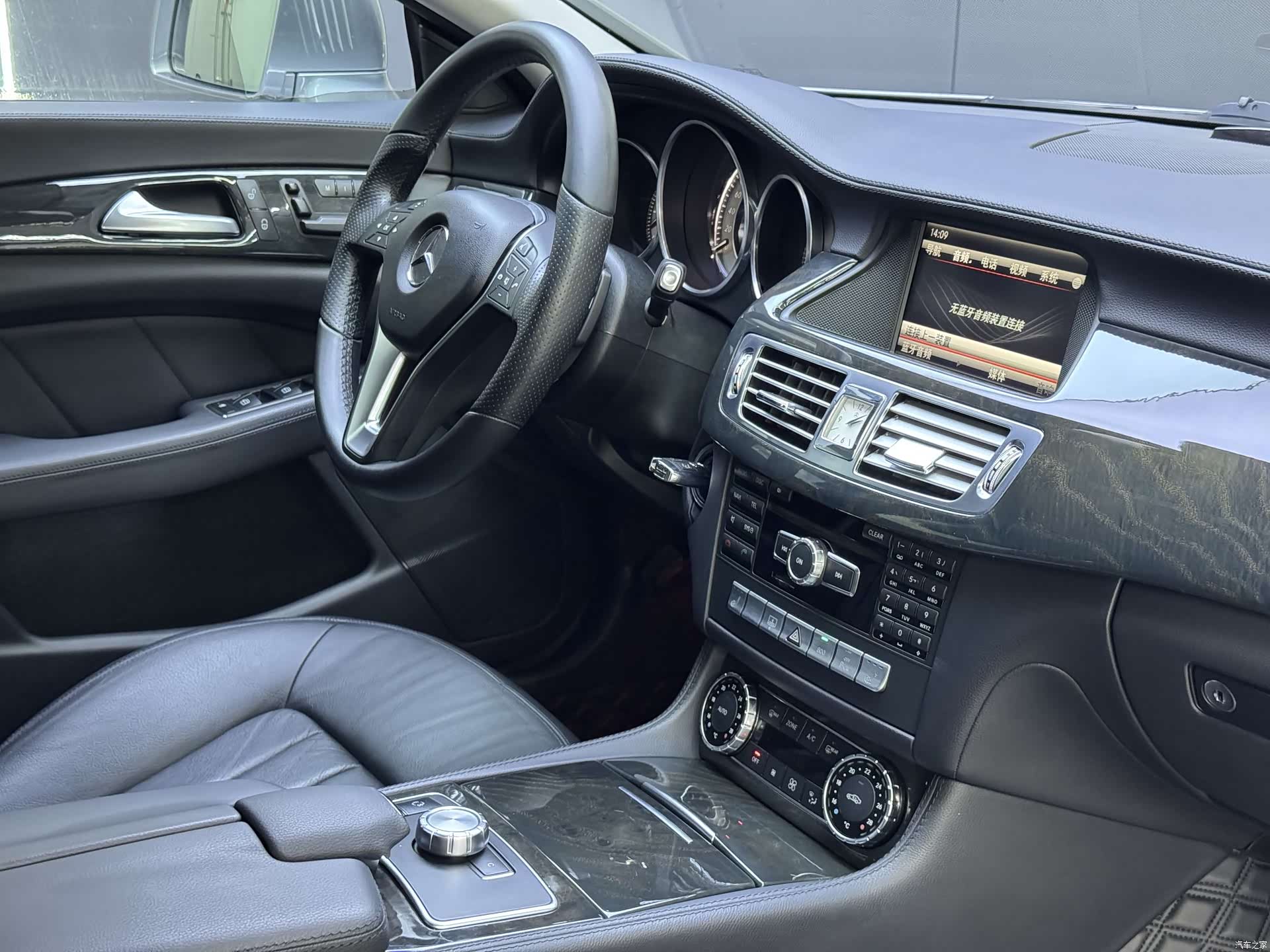 Mercedes-Benz CLS, 2013 4