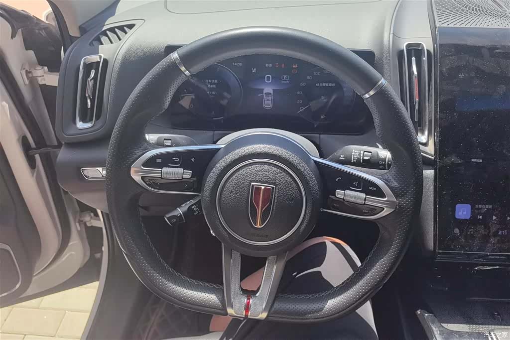 Hongqi HS3, 2023 15