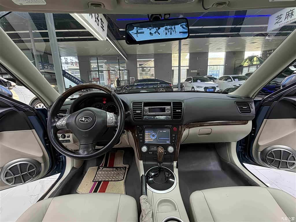 Subaru Outback, 2008 11
