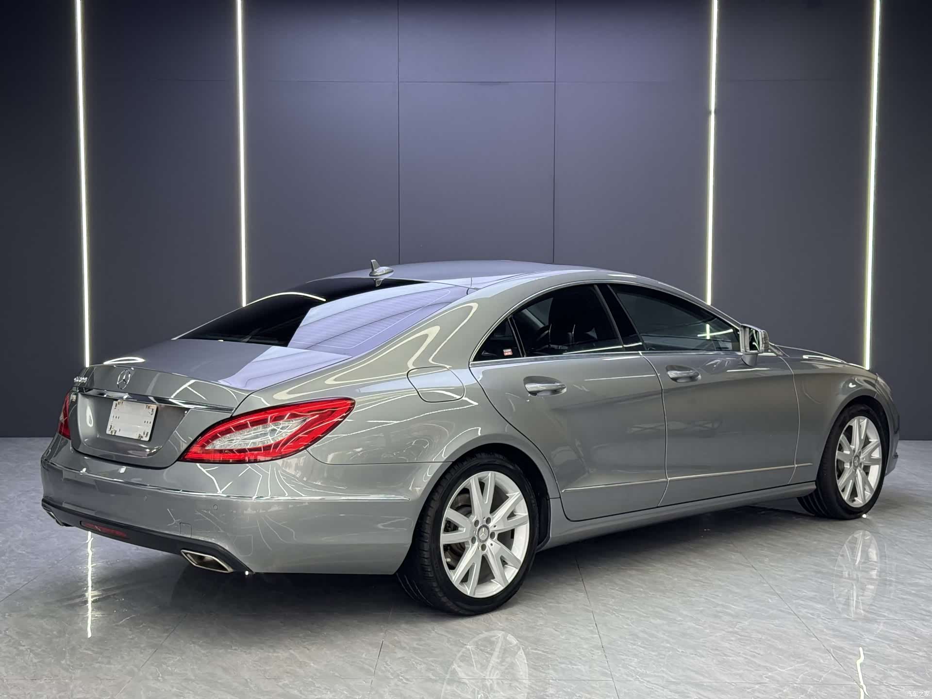 Mercedes-Benz CLS, 2013 8