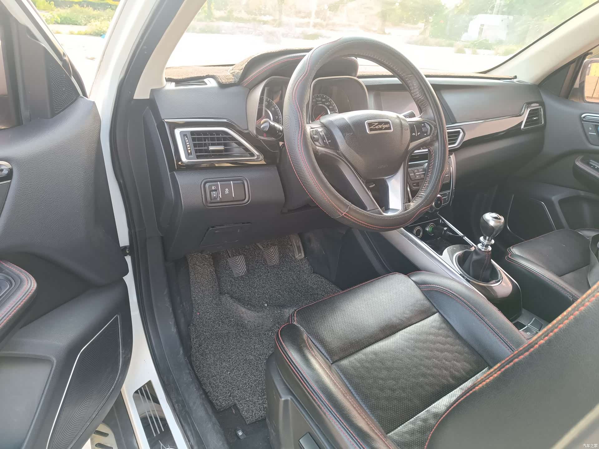 Zotye X5, 2016 7