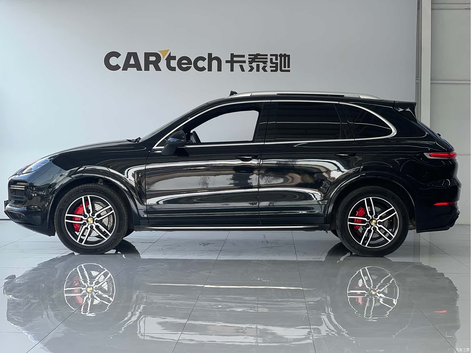 Porsche Cayenne, 2012 10