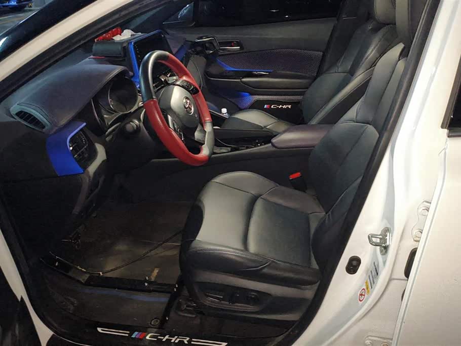 Toyota C-HR Toyota C-HR