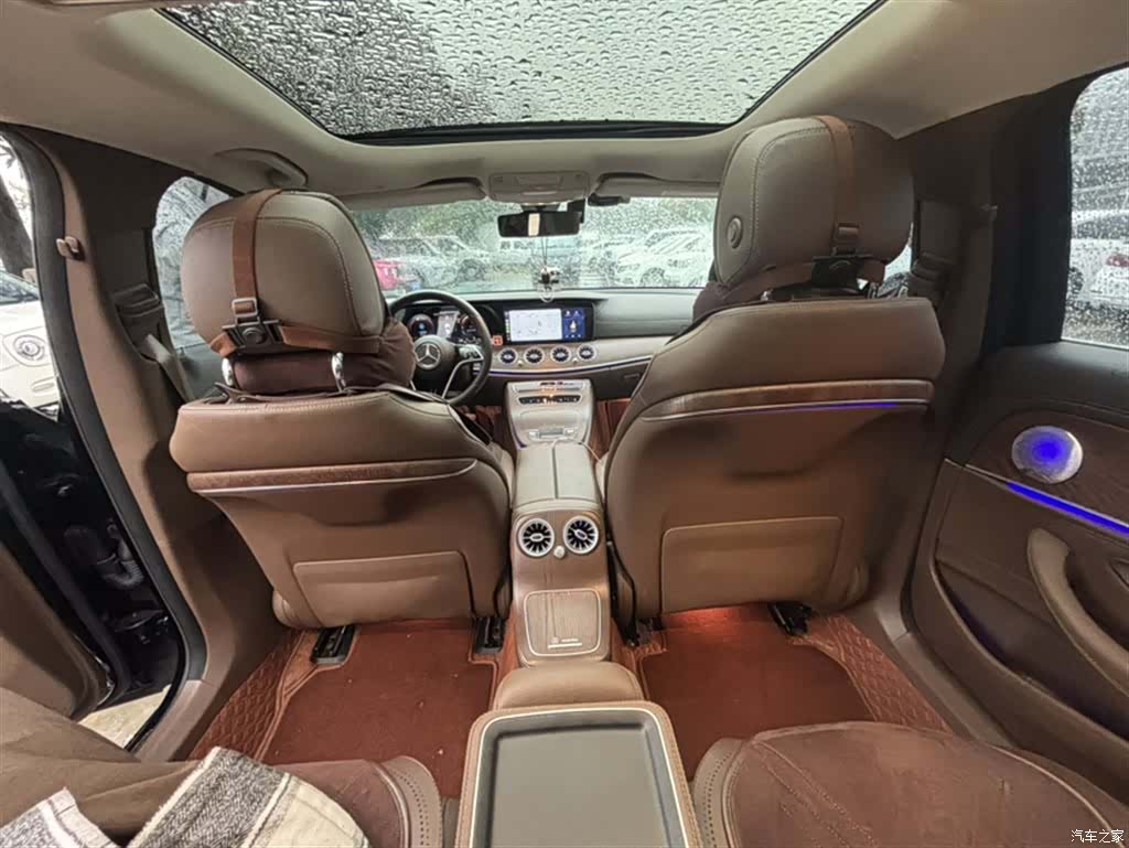 Mercedes-Benz E-Class, 2023 17
