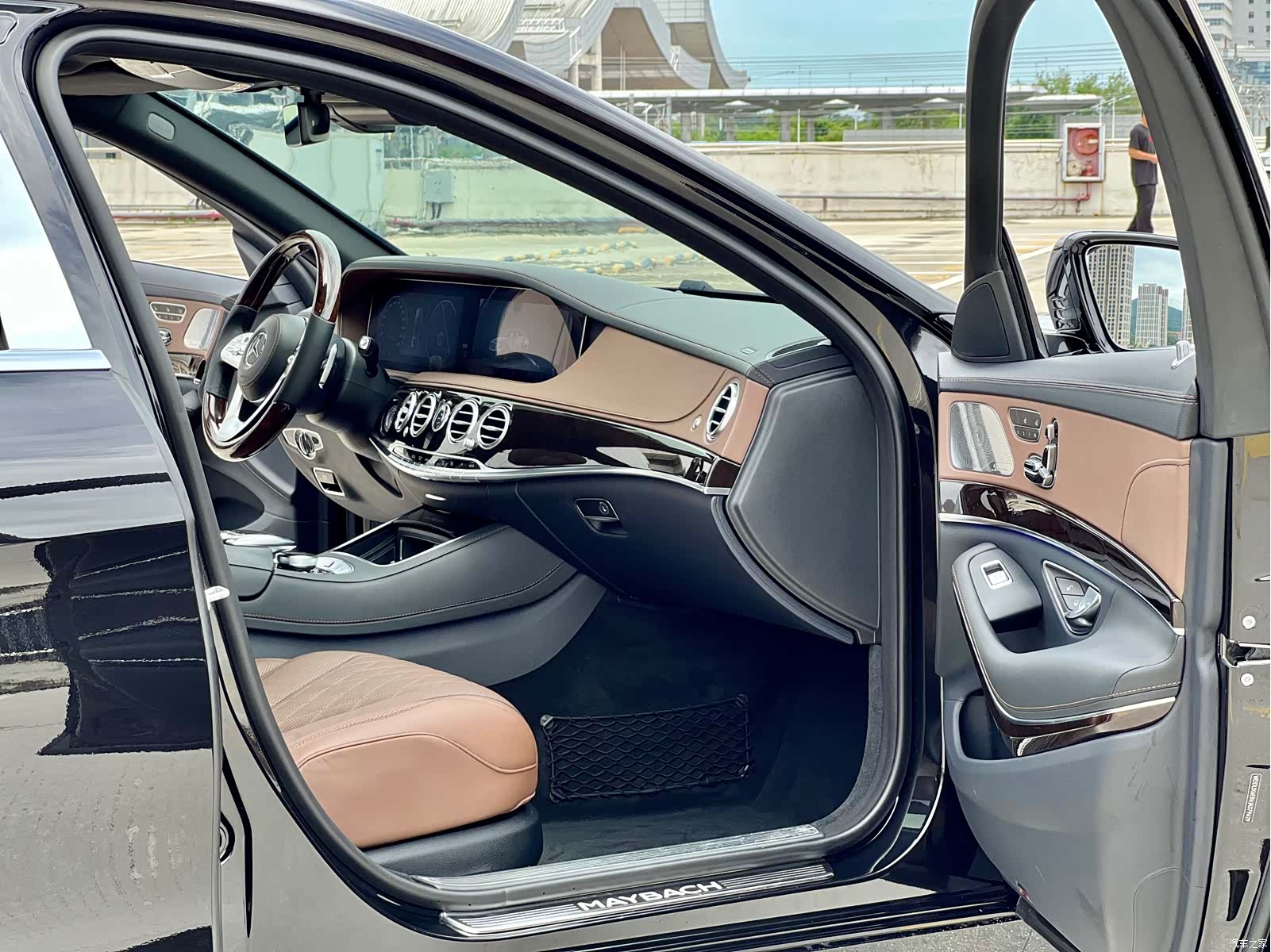 Maybach S-Class, 2018 все фото