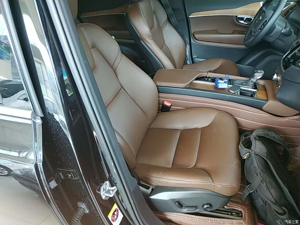Volvo XC90, 2019 25