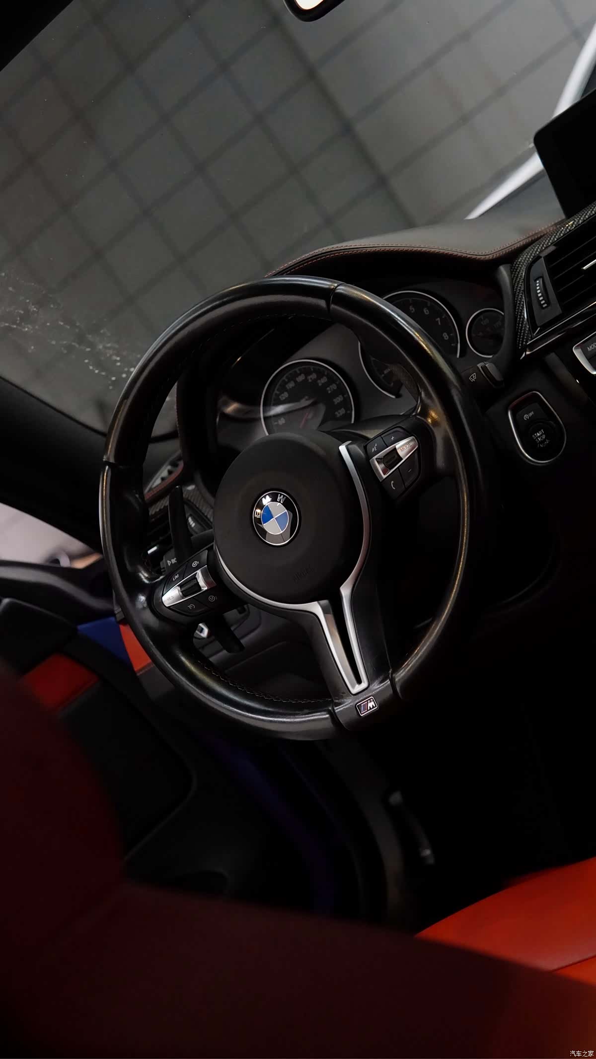 BMW M4, 2015 14