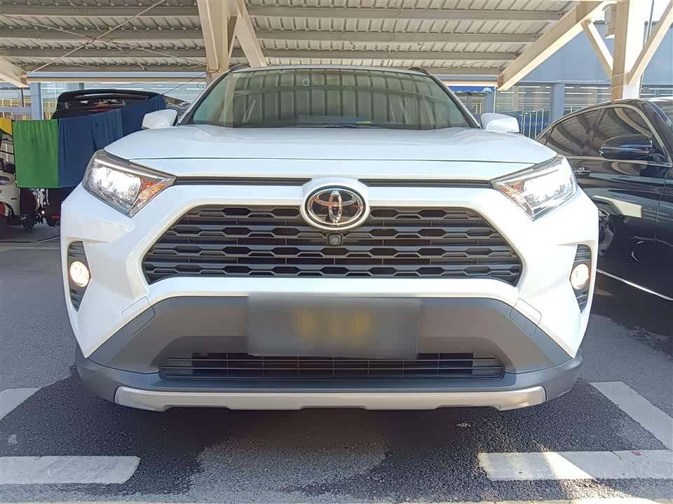 Toyota RAV4 Rongfang