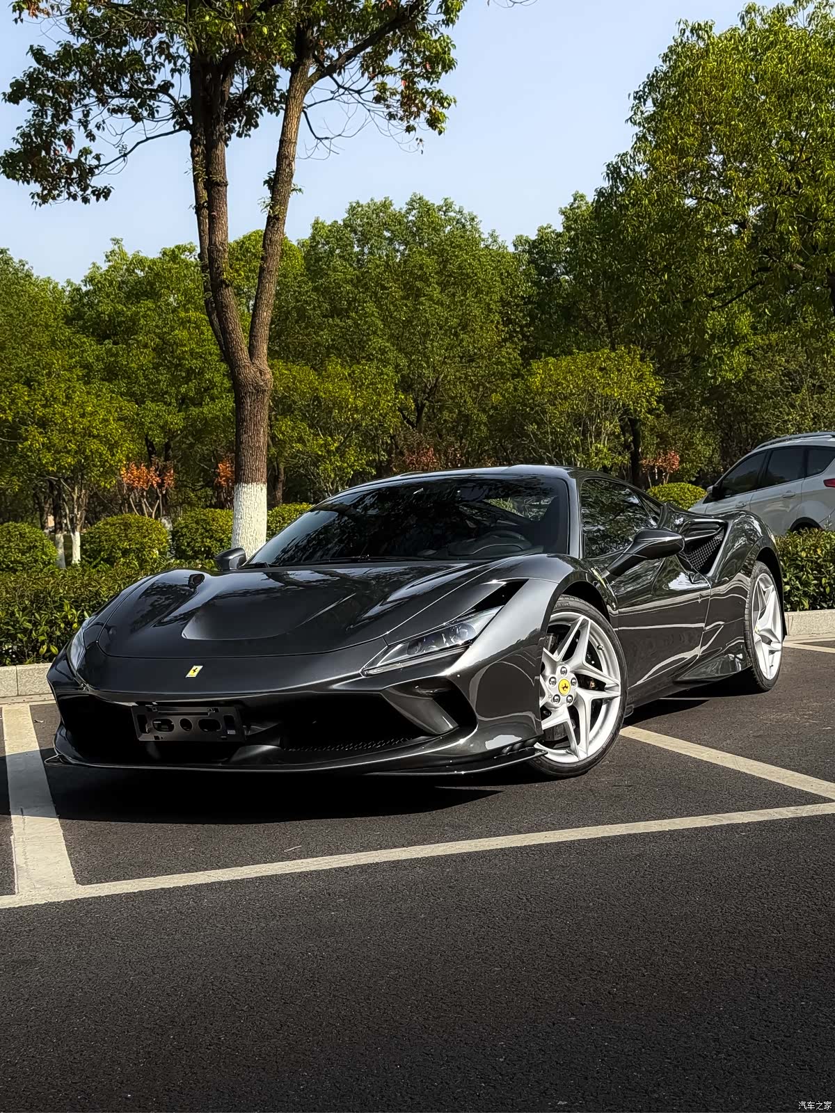 Ferrari F8, 2021 11