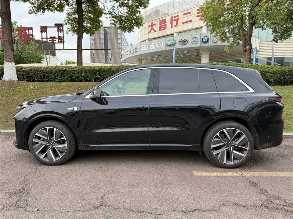 Li Auto Ideal L6
