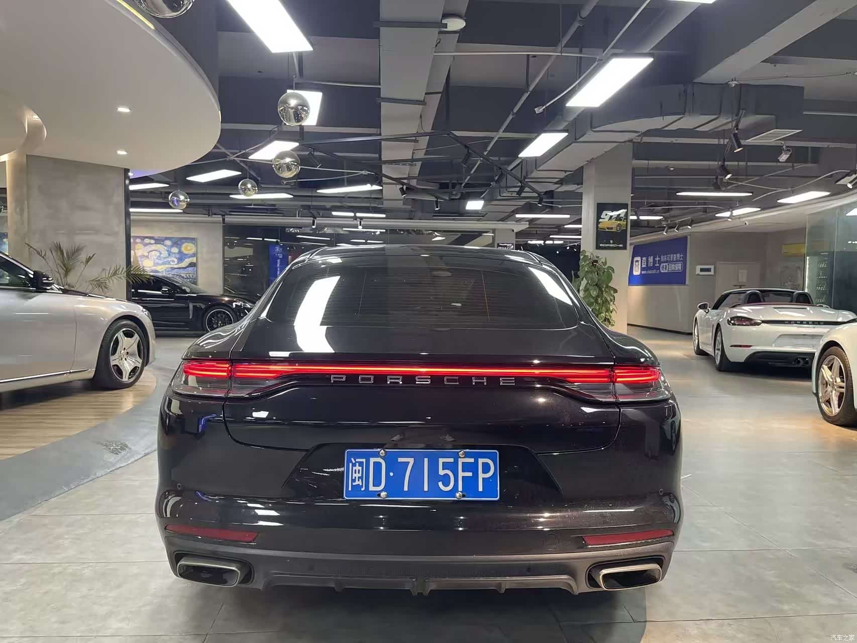 Porsche Panamera, 2023 все фото