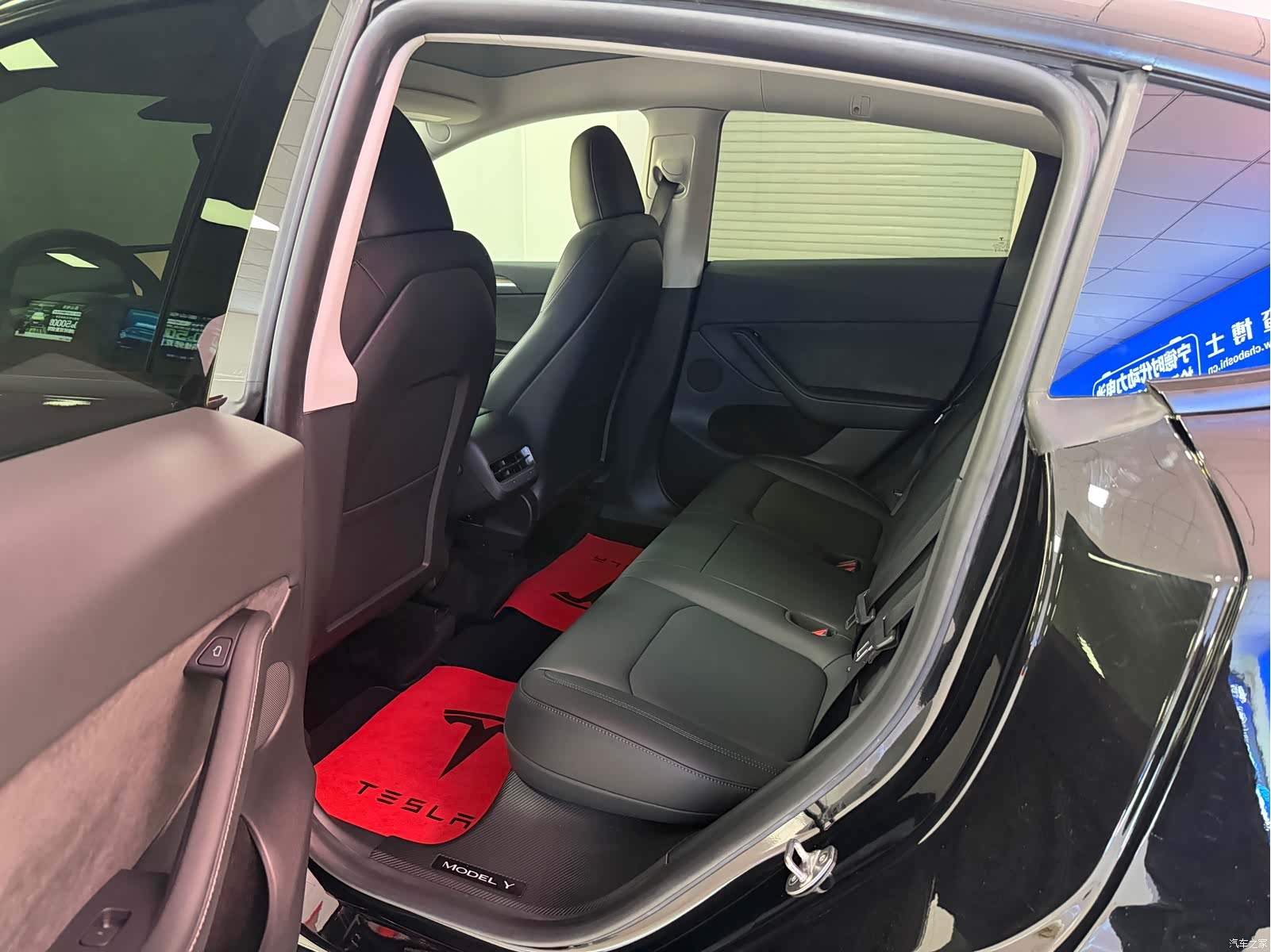 Tesla Model Y, 2021 10