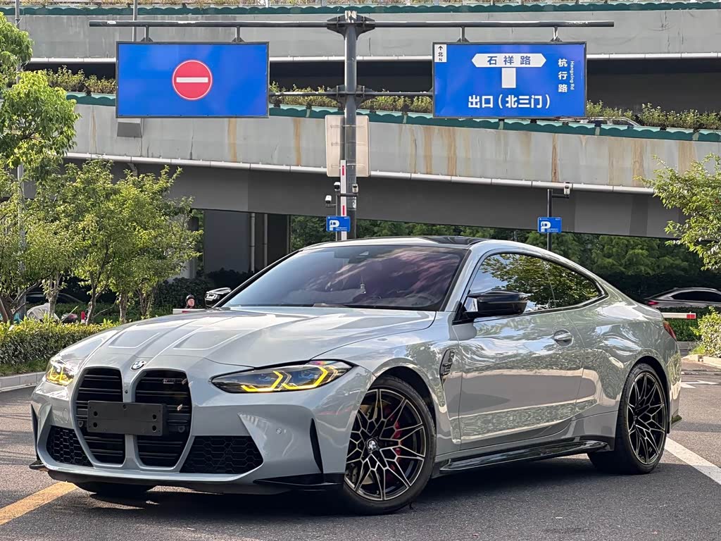 BMW M4