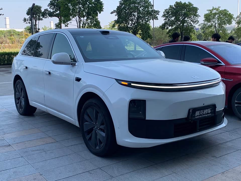 Li Auto Ideal L6