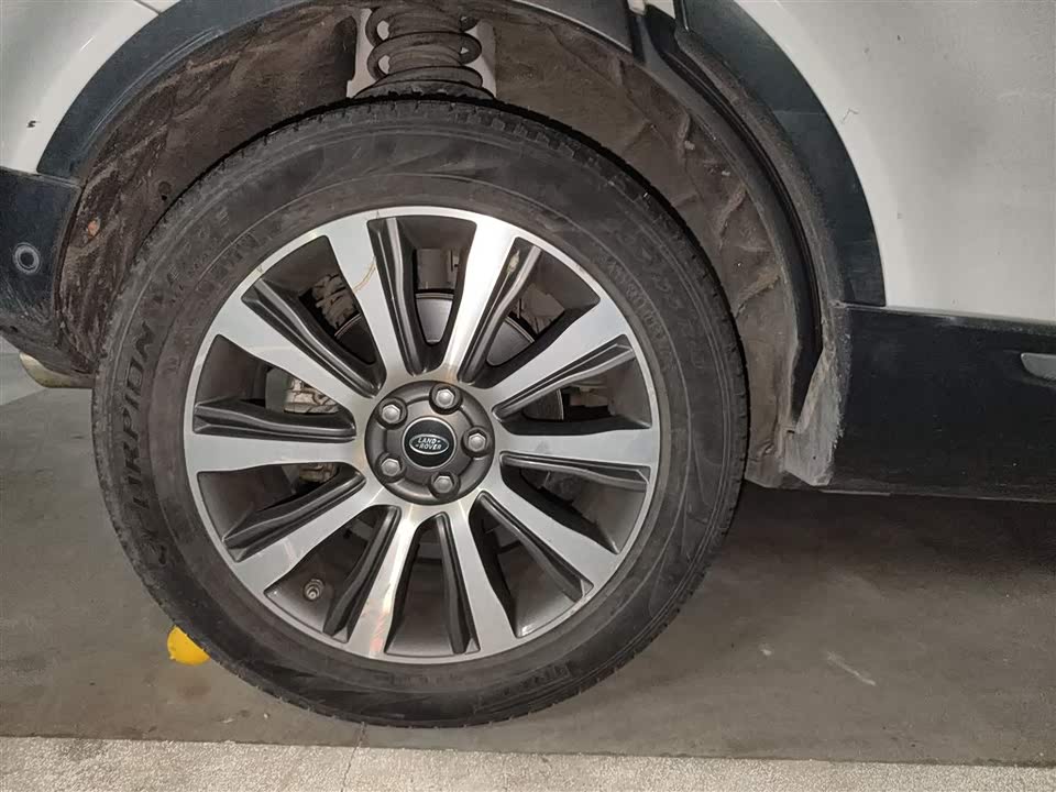 Land Rover Range Rover Aurora