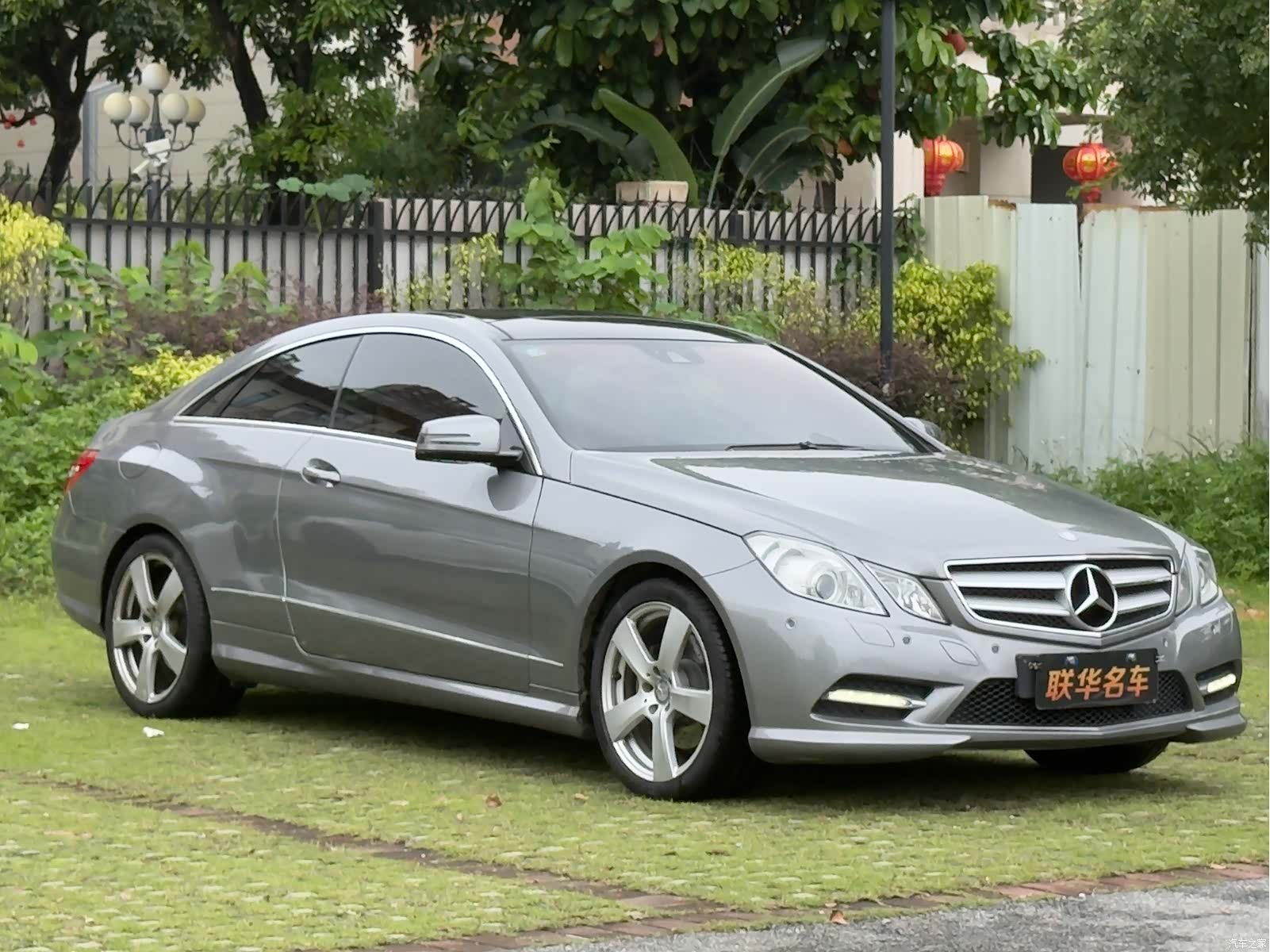 Mercedes-Benz E-Class, 2013 4