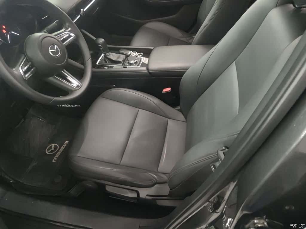 Mazda Mazda3, 2022 10