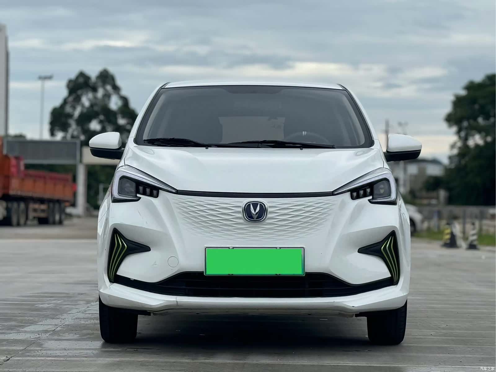 Changan E-Star, 2022 4