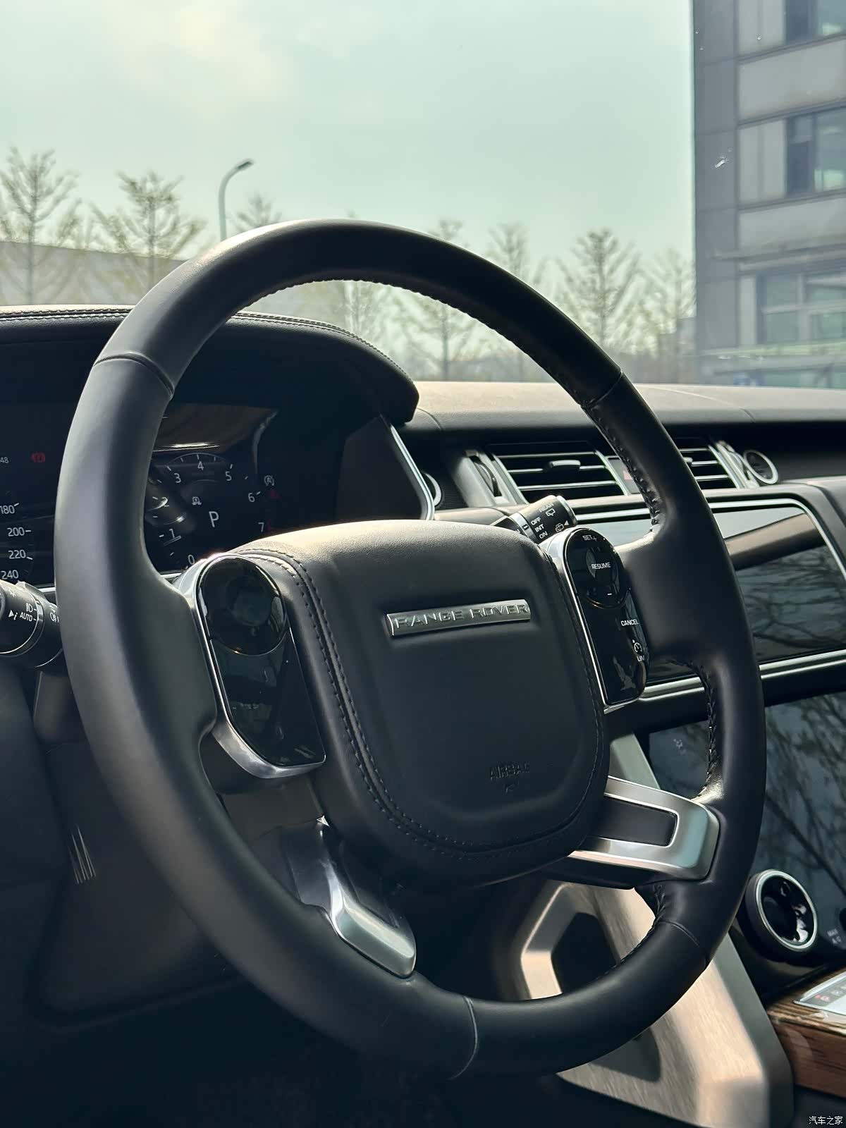 Land Rover Range Rover, 2022 23