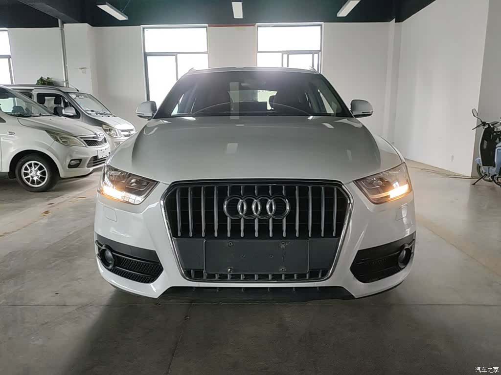 Audi Q3, 2015 3
