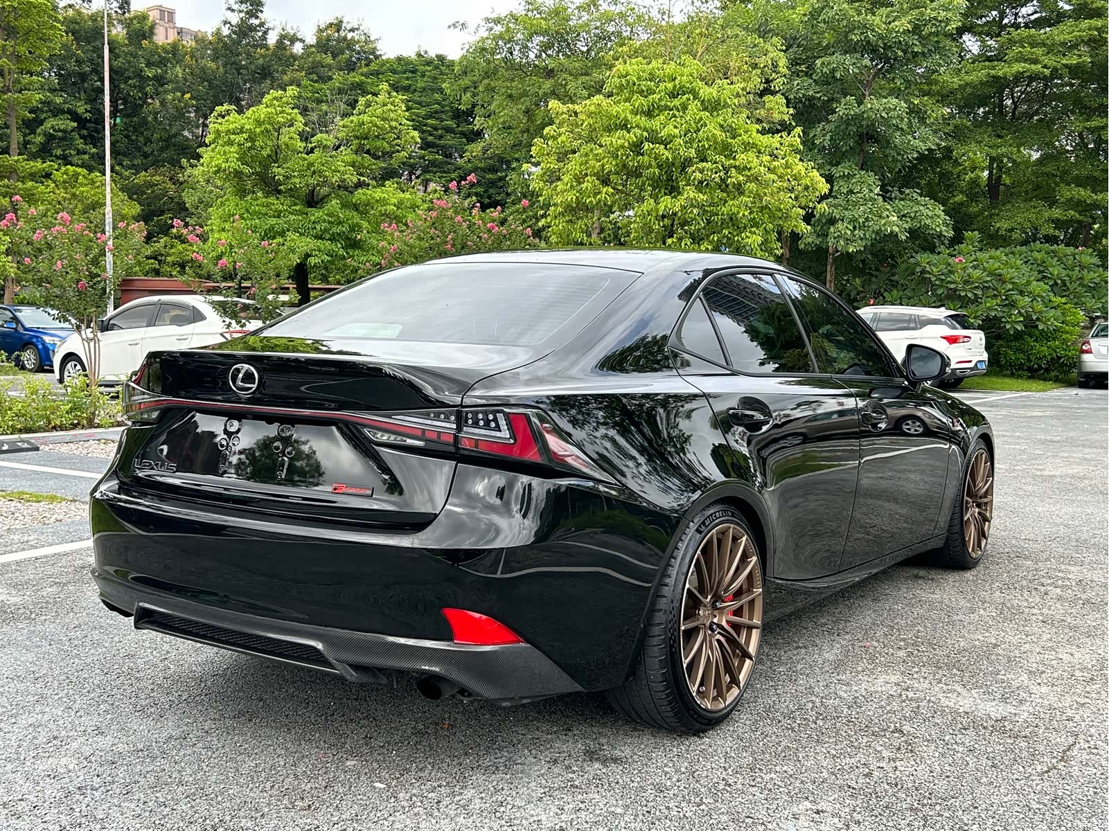 Lexus IS, 2016 14