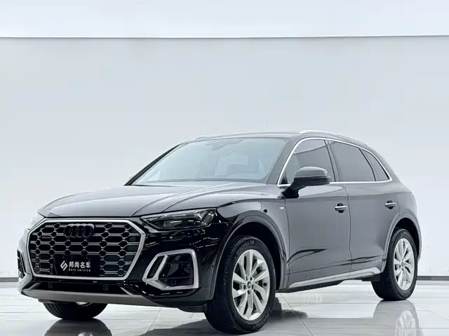Audi Q5L 2022 — купить из Китая под заказ