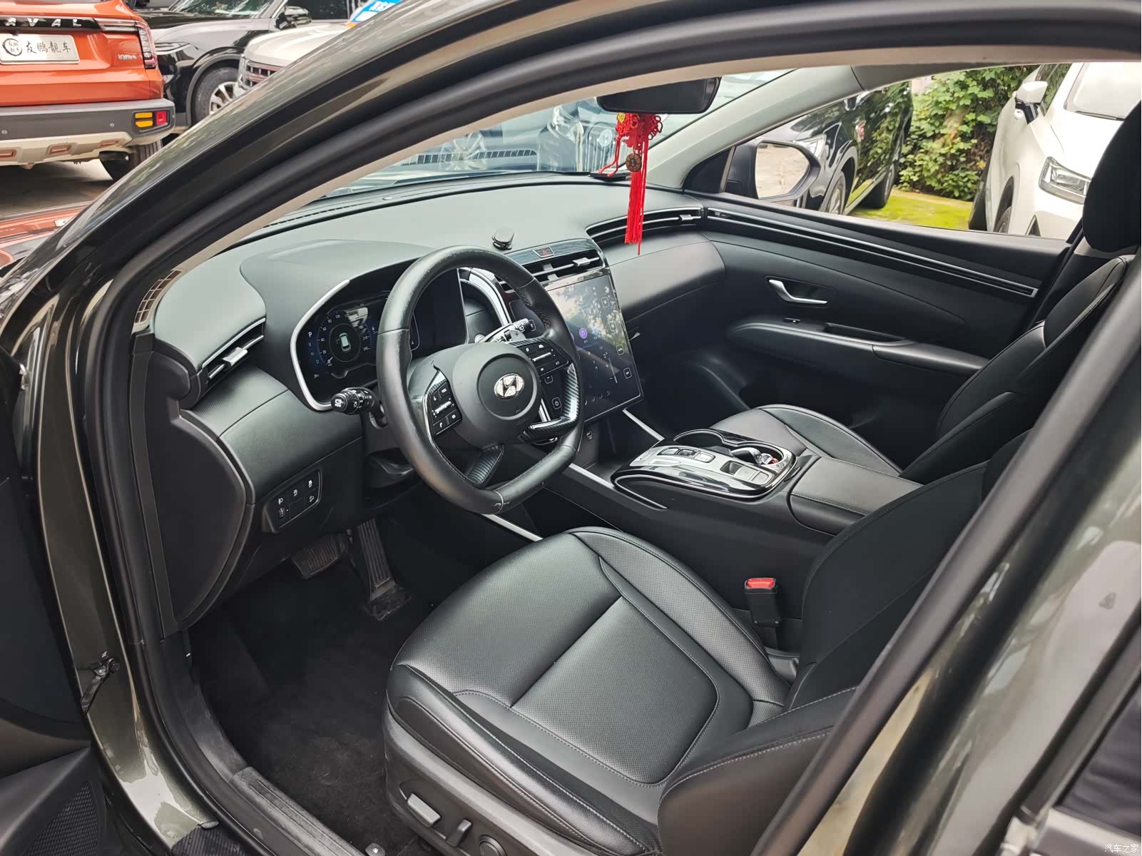 Hyundai Tucson L, 2022 8