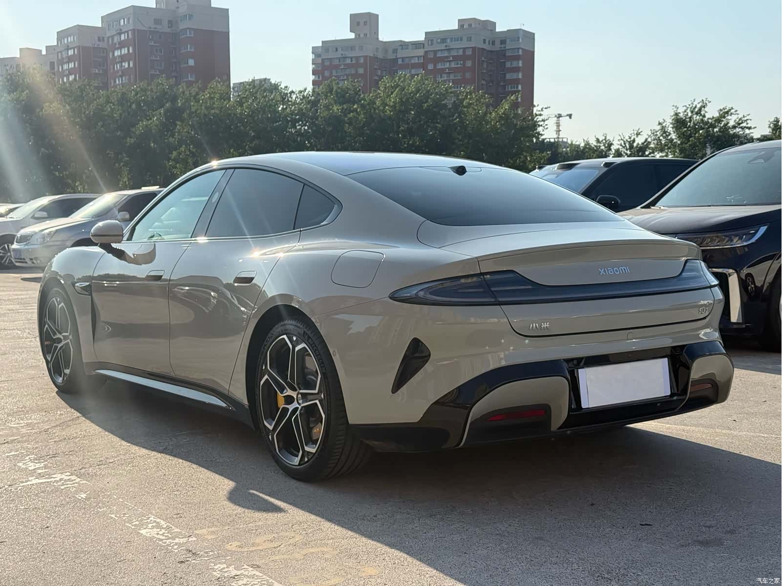 Xiaomi SU7, 2025 11